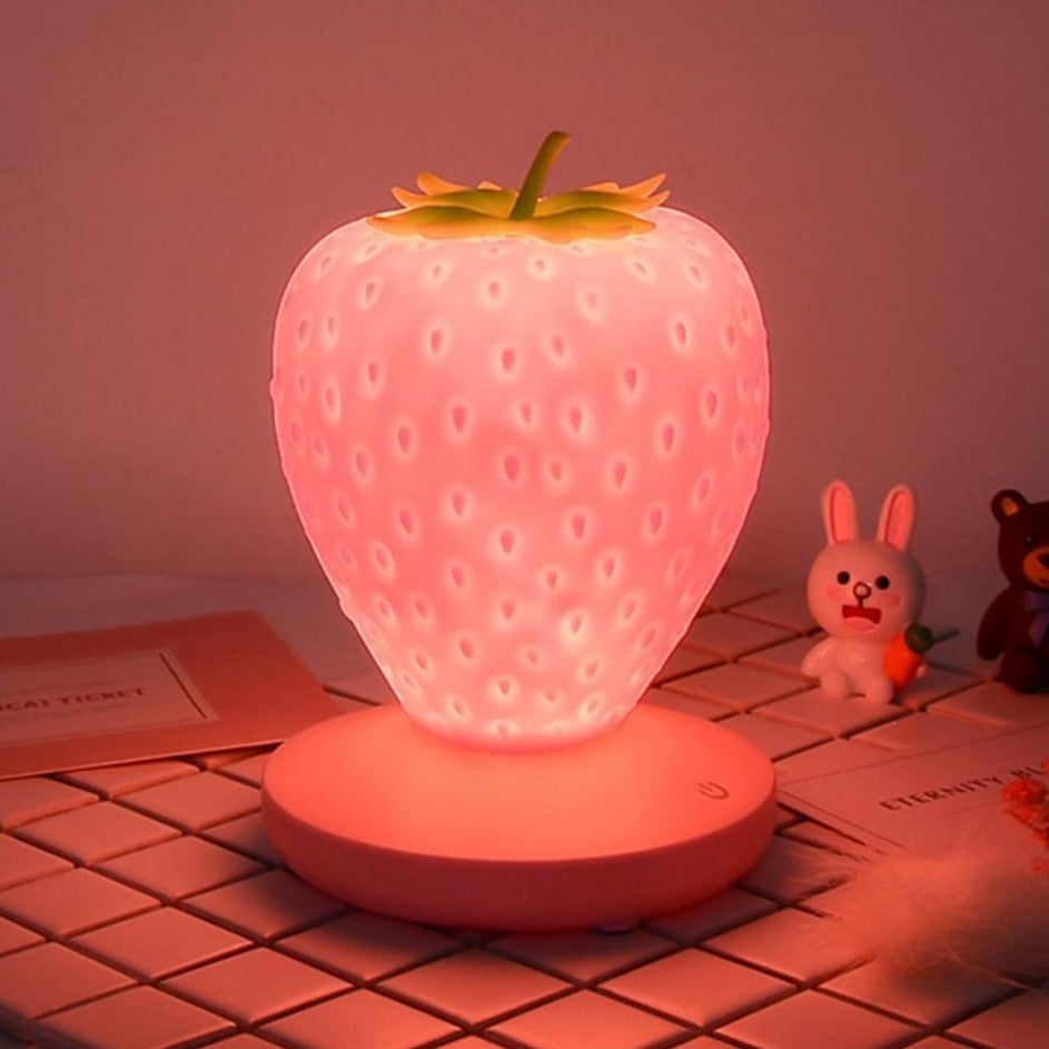 Silicone Strawberry LED Night Light | RK1384 - rennoyakawaii